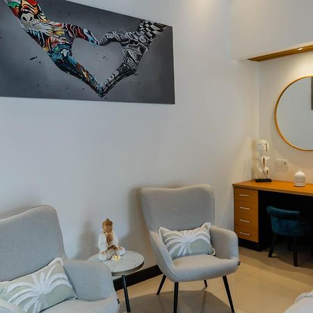 Focus On 4 Villa Seminyak  Luaran gambar