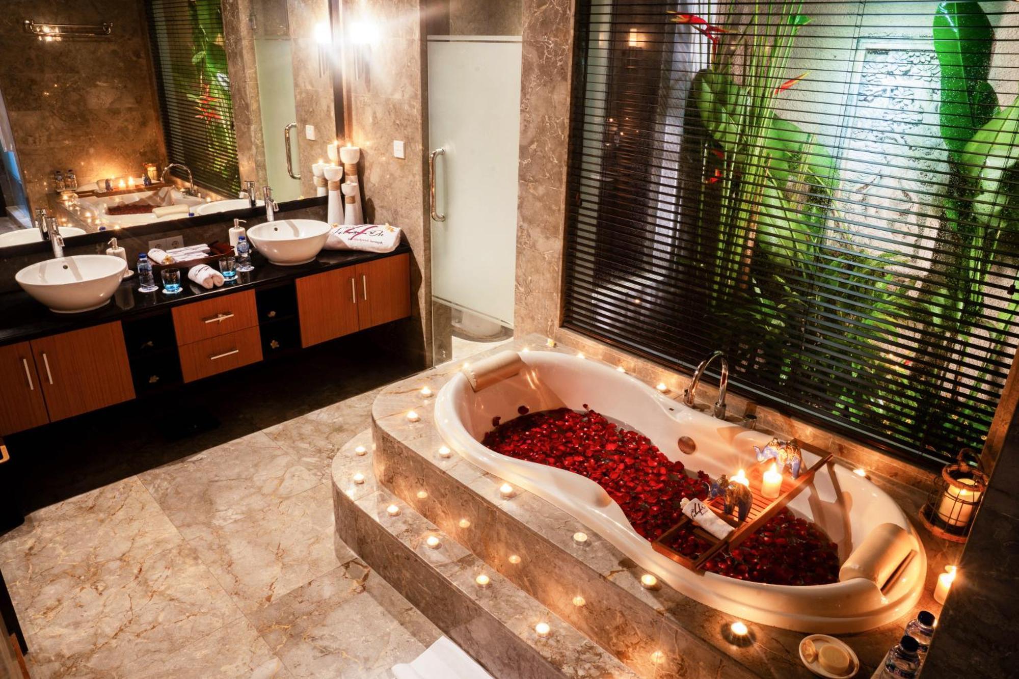 Focus On 4 Villa Seminyak  Luaran gambar