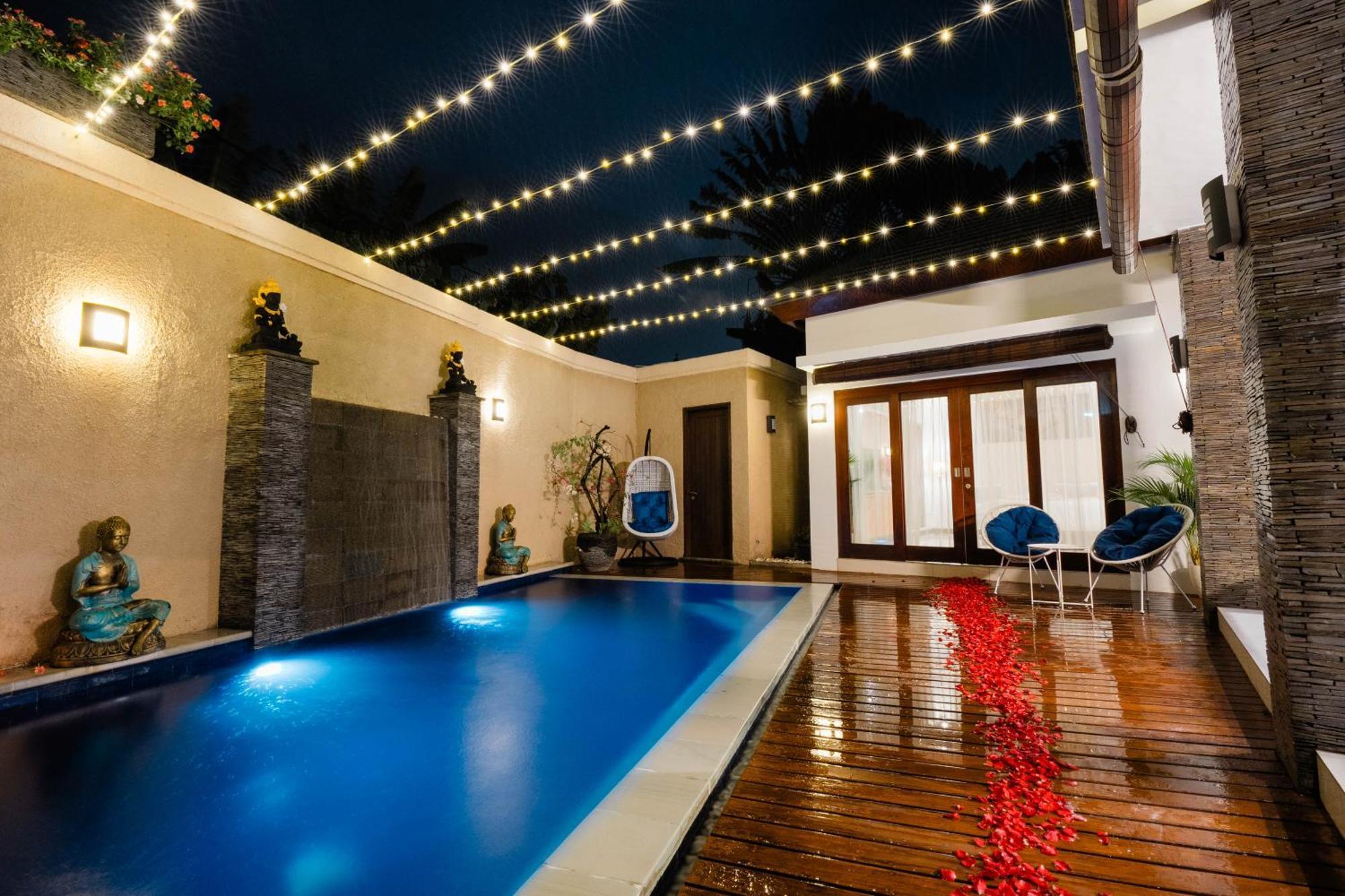 Focus On 4 Villa Seminyak  Luaran gambar