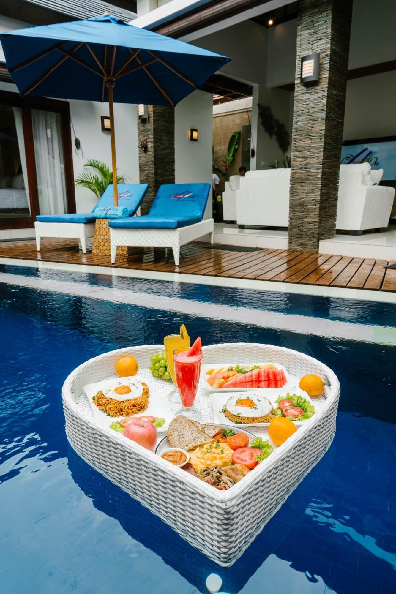 Focus On 4 Villa Seminyak  Luaran gambar