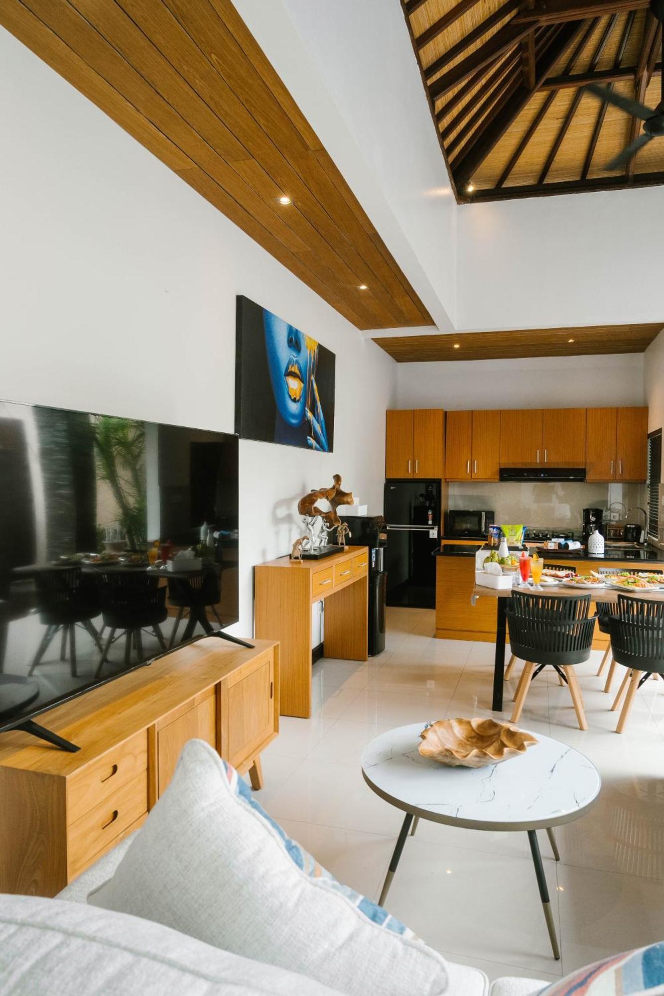 Focus On 4 Villa Seminyak  Luaran gambar